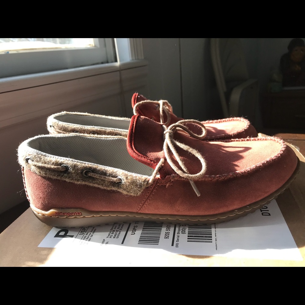 Patagonia slip on moccasin shoes